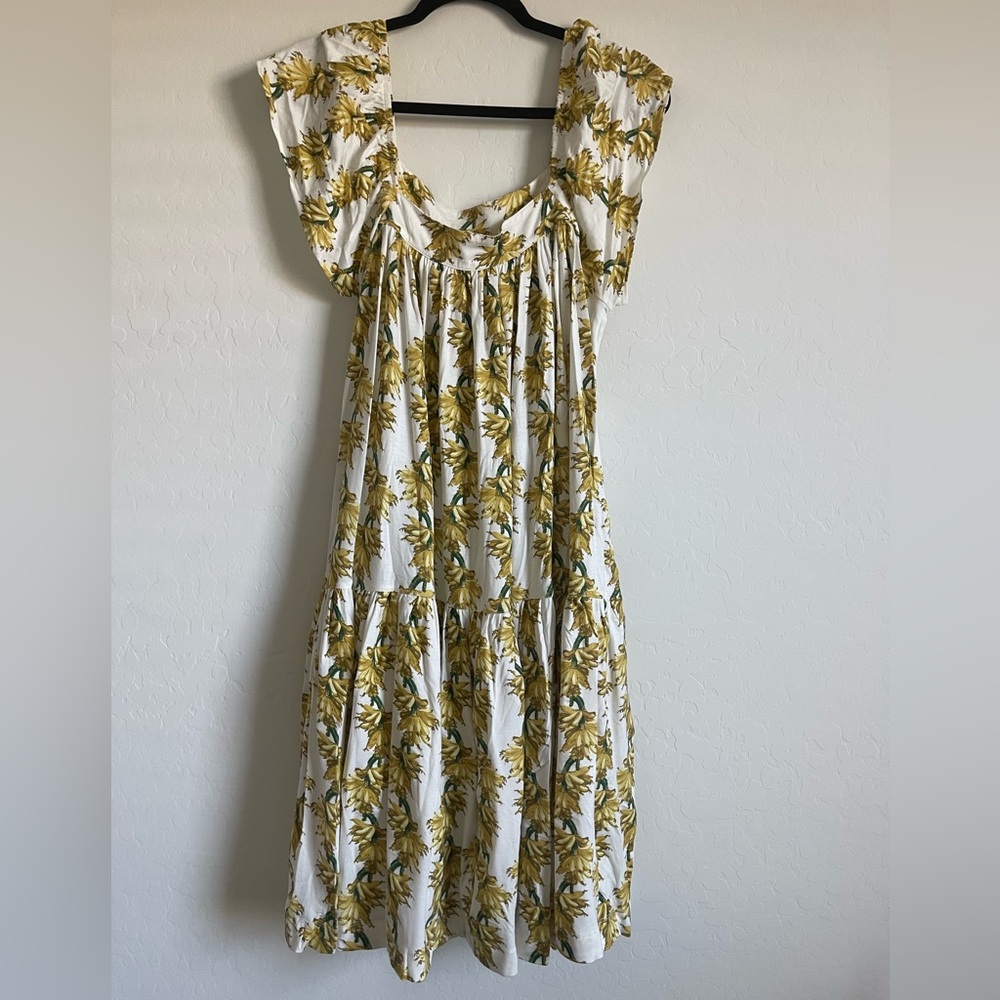 NWOT Kate Quinn square neck flutter sleeve dress